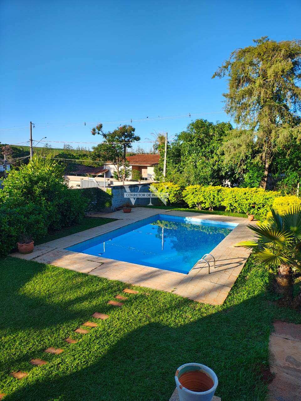 Chácara à venda, Núcleo Urbano Parque Ana Helena, com 3 quartos, 270m² - IMÓVEIS EM JAGUARIÚNA  & REGIÃO